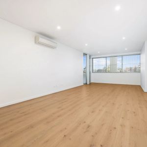 Modern Comfort Meets Everyday Convenience - Photo 3