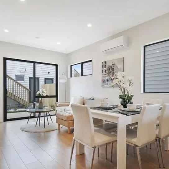 Spacious & Stylish - 4 Bedroom, 3 Bath Family Home in the He - Photo 1
