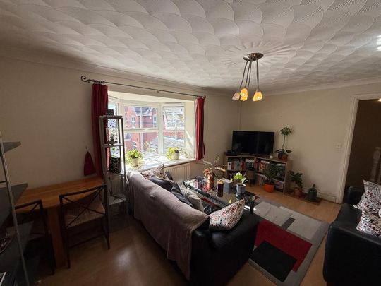 2 bedroom maisonette to rent - Photo 1