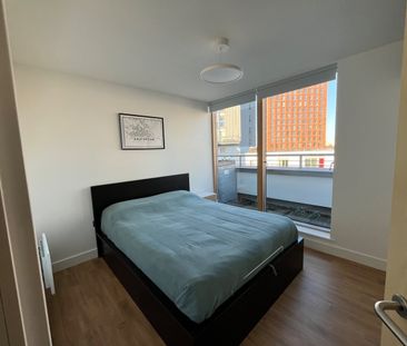 2 Bed Flat, Water Street, M3 - Photo 4