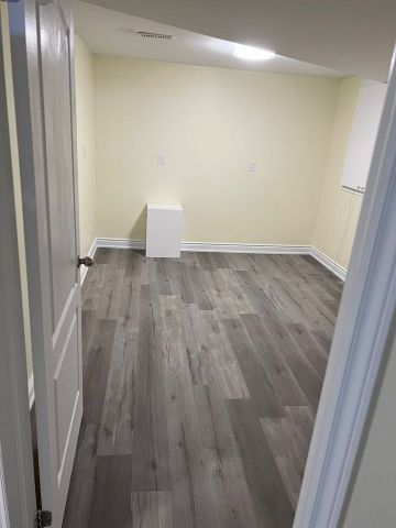 For Lease - 10 Sandmere Avenue Unit# Bsmt, Brampton, Ontario - Photo 3