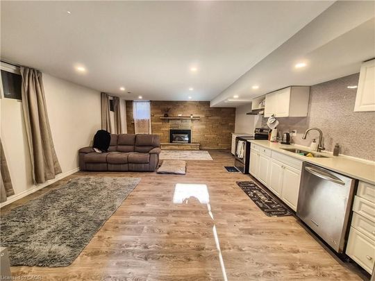 For Lease - 11 Duncairn Avenue Unit# B, Kitchener, Ontario - Photo 1