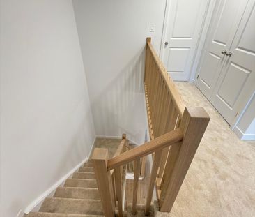 For Lease - 22 OAK FOREST Common, Cambridge, Ontario - Photo 1