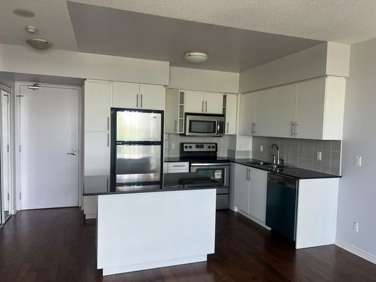 For Lease - 2230 Lake Shore Boulevard Unit# 403, Toronto, Ontario - Photo 1