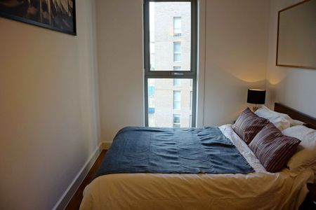 2 Bed Flat, Venice Corte, SE13 - Photo 3