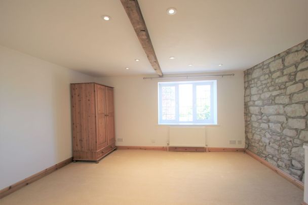 2 bed house to rent in Shutewater Hill, Bishops Hull, TA1 - Photo 1