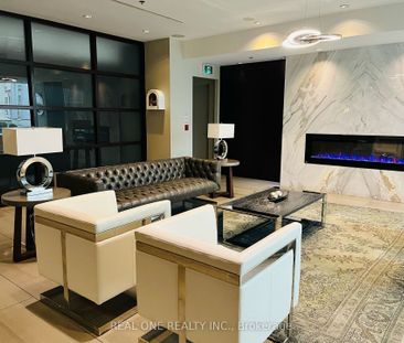 For Lease - 38 Lee Centre Drive Unit# 1702, Toronto, Ontario - Photo 1