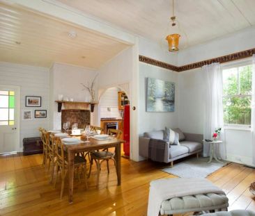 Blue Cockatoo Cottage - Photo 1