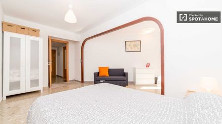 valencia, Valencian Community 46007 - Photo 5