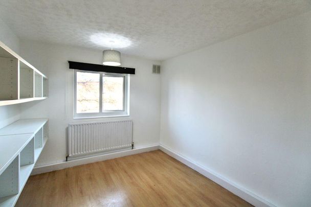 Lutterworth Road, Longbenton, Newcastle upon Tyne, Tyne and Wear, NE12 8QZ - Photo 1