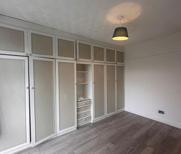 4 bedroom terraced house to rent - Photo 1