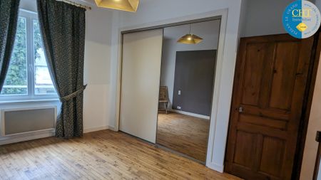 Location Appartement 5 pièces 129m² GUER 56380 - Photo 3