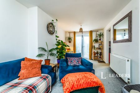 2 bedroom house to rent Chestnut Copse, Oxted, RH8 - Photo 3