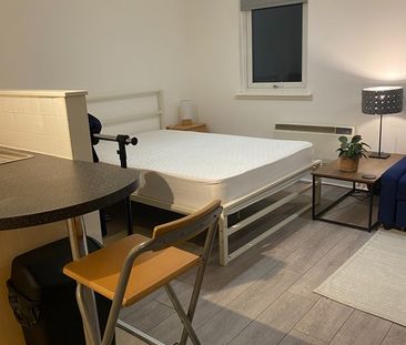 Studio Flat, Blackfriars Road, G1 - Photo 5