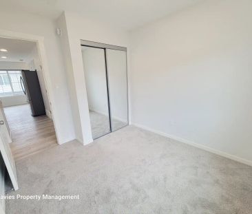 1110 Daniels Link SW - #31 — Townhouse - Photo 6