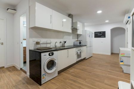 Nice and very cozy room in Chueca - Photo 2