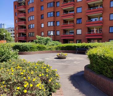 Kramersvägen 12, Fågelbacken - Foto 1