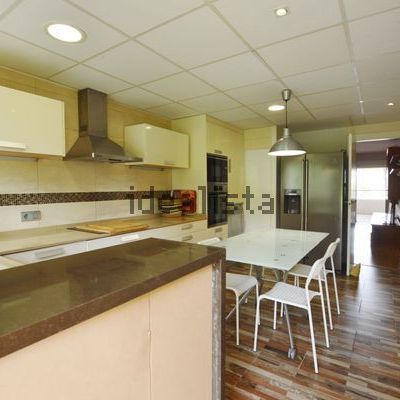 Alquiler de piso en Calle Camp de Morvedre, 8 - Photo 1