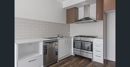 Spacious Family Living in an Up-and-Coming Location - Photo 4