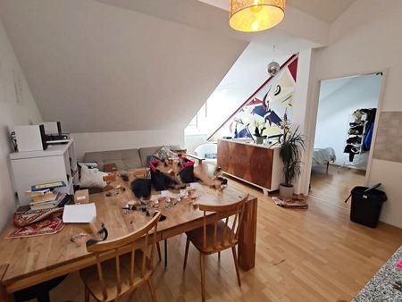 NASCHMARKT-NÄHE, FERNBLICK, 55 m2 Dachgeschoss mit Terrasse, Wohnküche, 1 Zimmer, Galerie, Wannenbad, Parketten, Eggerthgasse - Photo 5