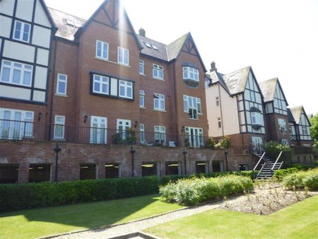 Kenilworth House Eveson Court, Station Road, Dorridge - Photo 2