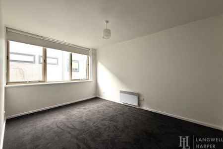 8/5 Barnsbury Road, South Yarra - Photo 3