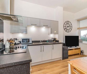 1 bedroom flat to rent - Photo 5