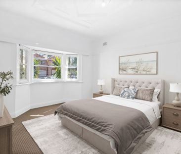 Renovated period home - Photo 2