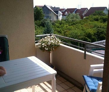 Attraktive und gepflegte 2-Zimmer-Wohnung mit Balkon in Mannheim-Seckenheim - Foto 1