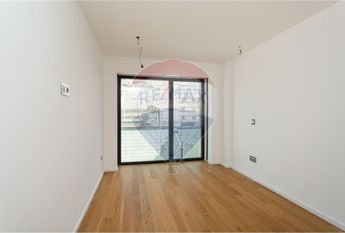 Apartamento T3 em Lisboa
