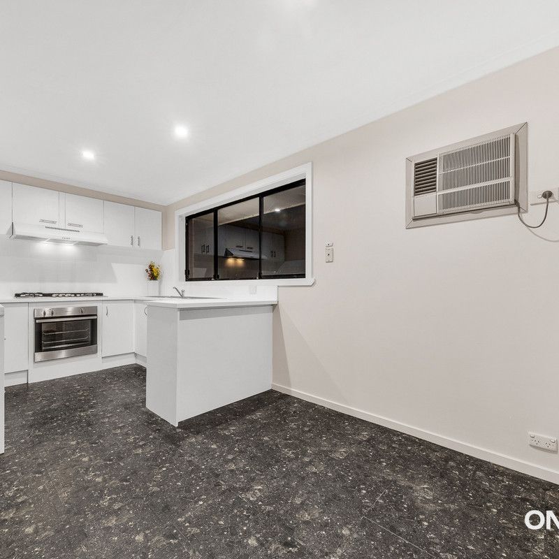 32 Tomkin Court - Photo 1