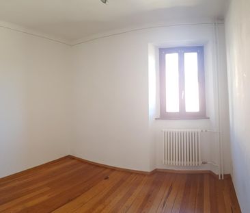 Affittiamo oggetto all'interno di una casa signorile a Cademario, con parziale vista lago e camino - Foto 6