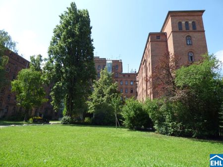 Dachgeschoss-Maisonette mit Wohlfühl-Ambiente - Photo 3