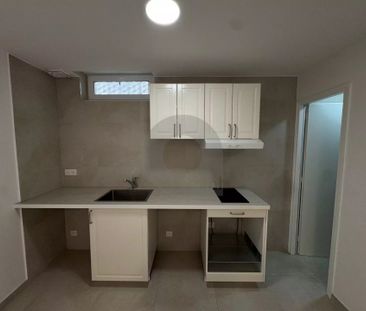 Location Appartement 1 pièce 18m² BEAUSOLEIL 06240 - Photo 2