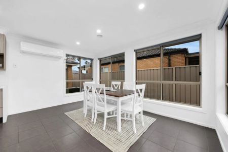 HOCKINGSTUART EPPING PROUDLY PRESENTS - Photo 4