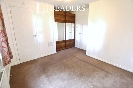 3 bedroom house to rent Kirby Drive, Essex, Colchester, CO4 - Photo 4