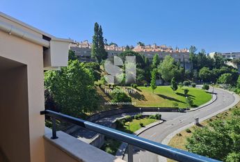 Apartamento T5 em Coimbra