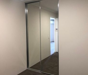 Modern 3x2 Top Floor Unit in Central Mandurah - Photo 6