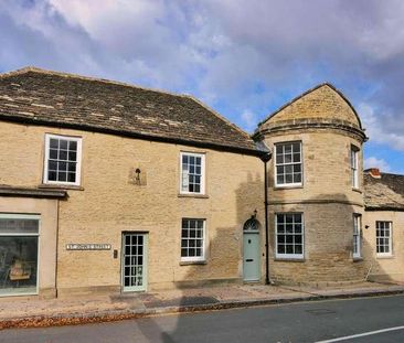 St Johns Street, Lechlade, GL7 - Photo 5