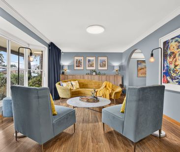 Renovated Five-Bedroom Family Home In Sought After Local - Photo 3