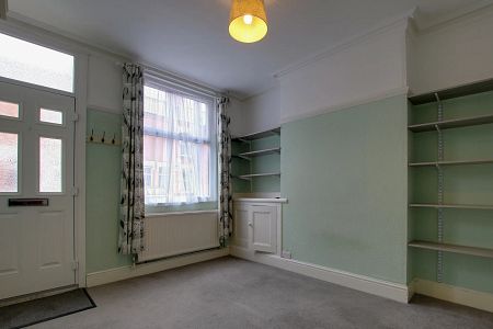 2 bed mid-terraced house to rent in St. Leonards Road, Leicester, LE2 - Photo 4