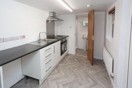 15 Crosby Street, Bangor, BT20 5EE - Photo 4