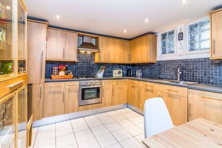 1 bedroom end of terrace house to rent - Photo 4