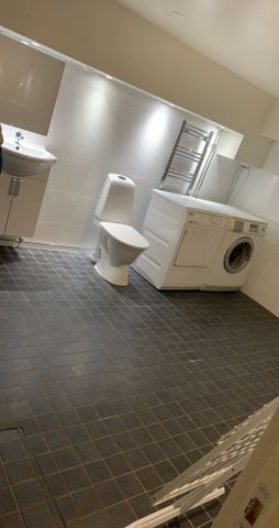 Varpholmsgränd, Skärholmen - Photo 3