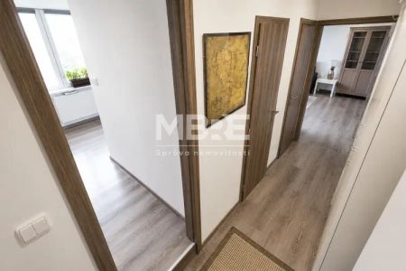 Pronájem bytu 3+1, Novodvorská, Kravaře - Photo 2