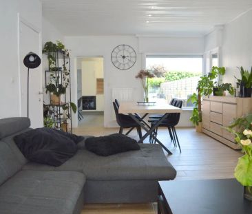 Gezellige woning met 2 slaapkamers te Wevelgem - Photo 2