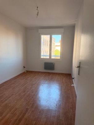 Location Appartement 3 pièces 71m² LYON 4ème - Photo 1