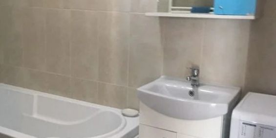 Spre inchiriere garsoniera in zona Aparatorii Patriei - Fotografie 3