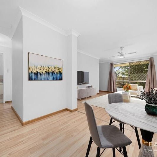 Neat & Comfortable 2-Bedroom Home - Photo 1