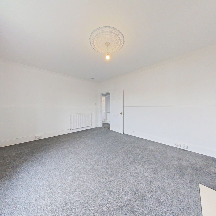 Ancrum Drive, Dundee - Photo 1
